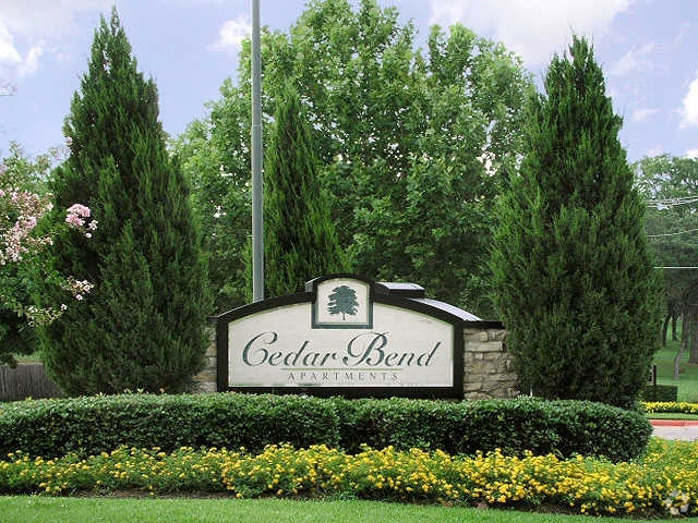 Entrance Sign - Cedar Bend Apartments