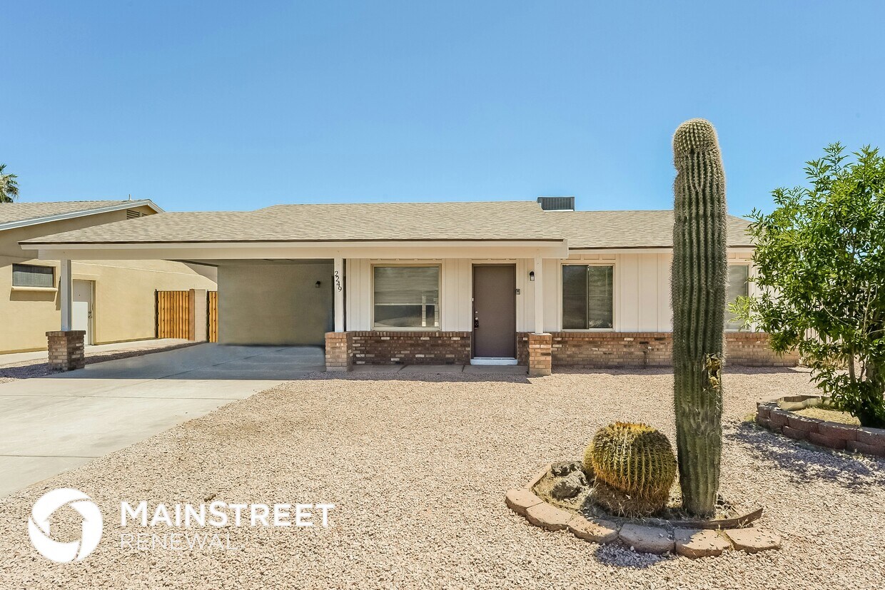 Foto principal - 2249 E Gable Ave