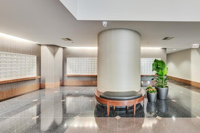 Foto del edificio - 3660 N Lake Shore Dr