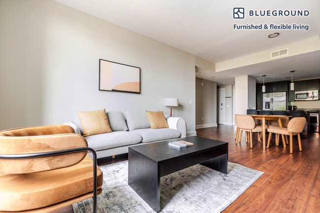 Foto del edificio - 12025 Town Square St