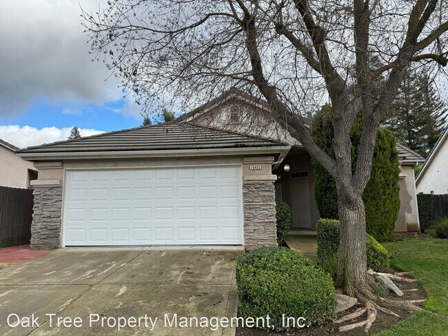 Foto del edificio - 3 br, 2 bath House - 10402 N. Baird Avenue