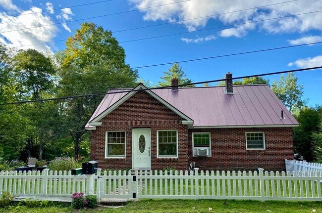 Building Photo - 186 Gunn Rd