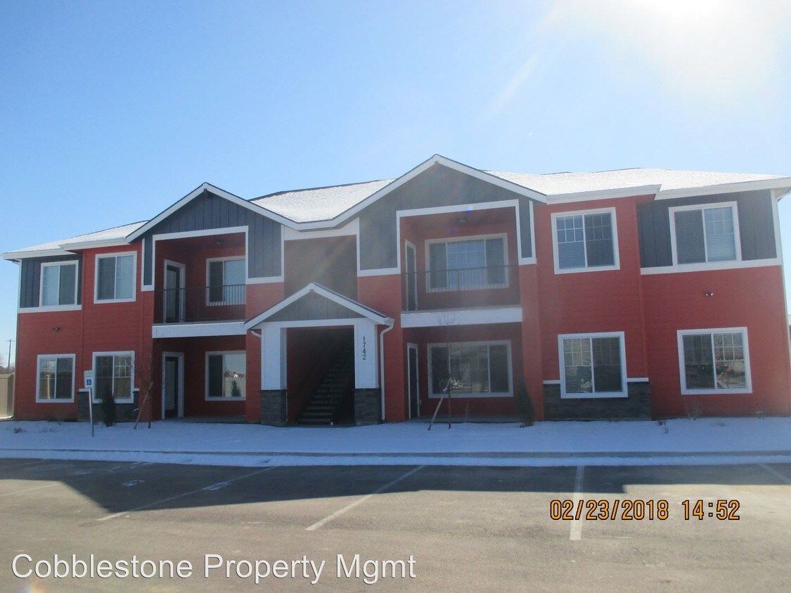 1742 N Madderlake Ave, Kuna, ID 83634 Apartment for Rent in Kuna, ID