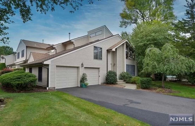Primary Photo - 1 Bentley Dr