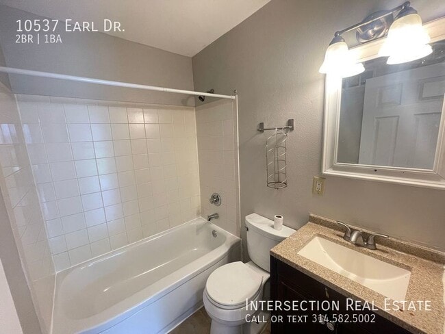 Building Photo - 10537 Earl Dr