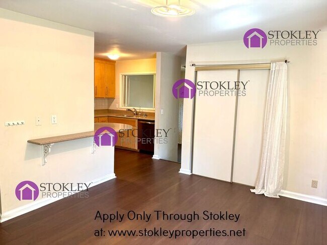 Foto del edificio - 1412 Kinross Ct