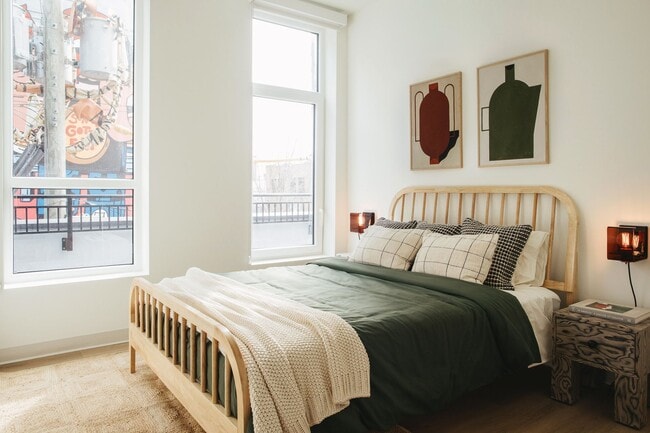 Building Photo - Inside Info Fremont