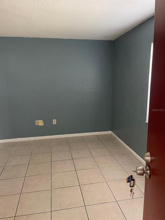 Building Photo - 5505 Hernandes Dr