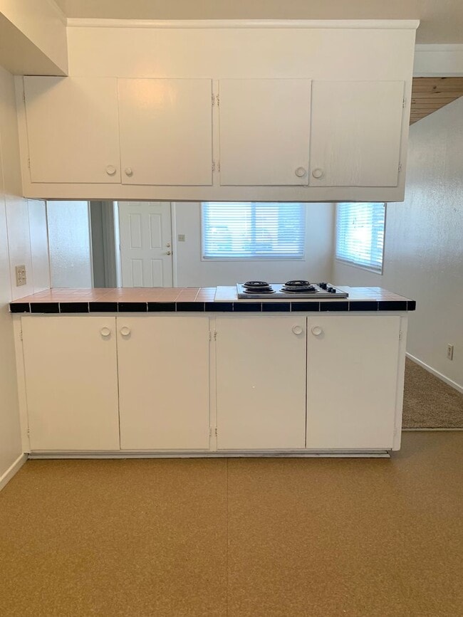 Building Photo - 6798 DP