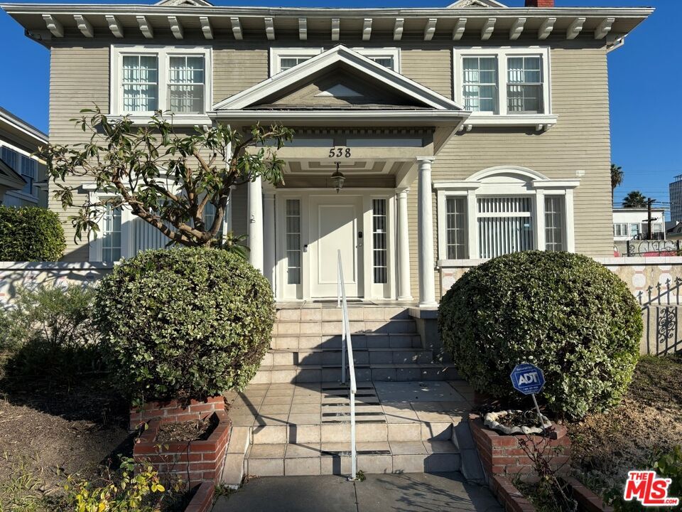538 S Wilton Pl, Los Angeles, CA 90020 House Rental in Los Angeles