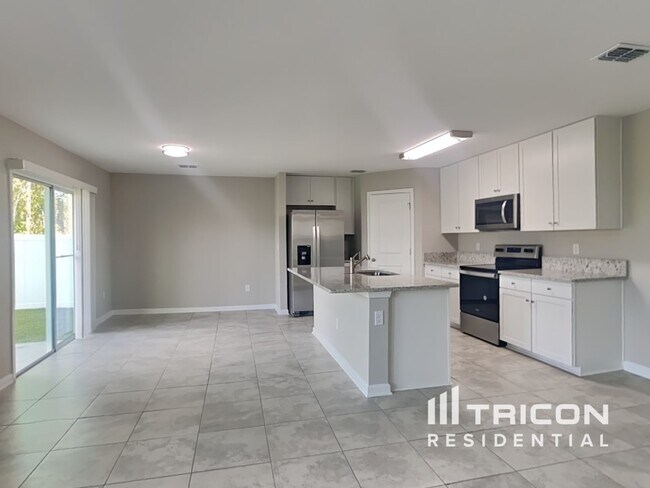 Building Photo - 10289 Old Dixie Highway Ponte Vedra Beach FL