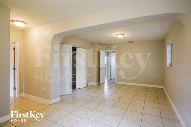 Foto del edificio - 3010 NW 172nd Terrace