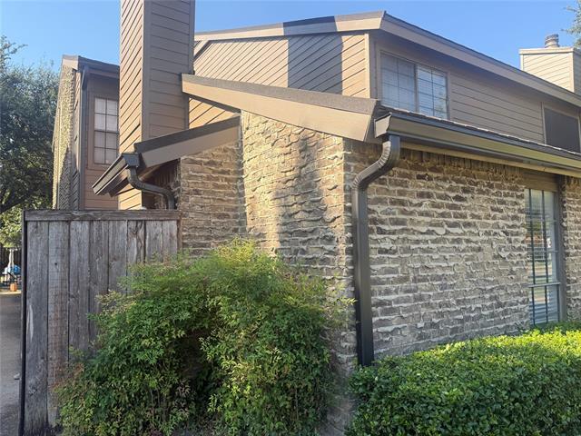 Building Photo - 333 Melrose Dr