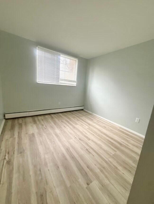 Building Photo - 2969 Four Towers Dr