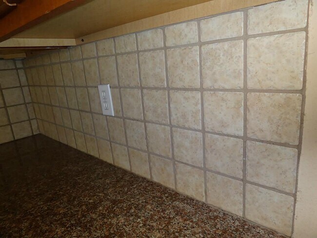 Foto del edificio - 4495 South St
