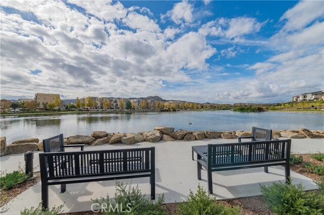 Building Photo - 2261 Horseback Rd