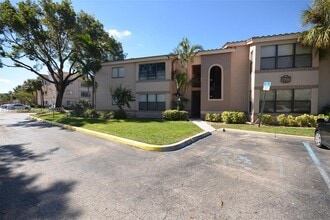 Building Photo - 2796 S University Dr