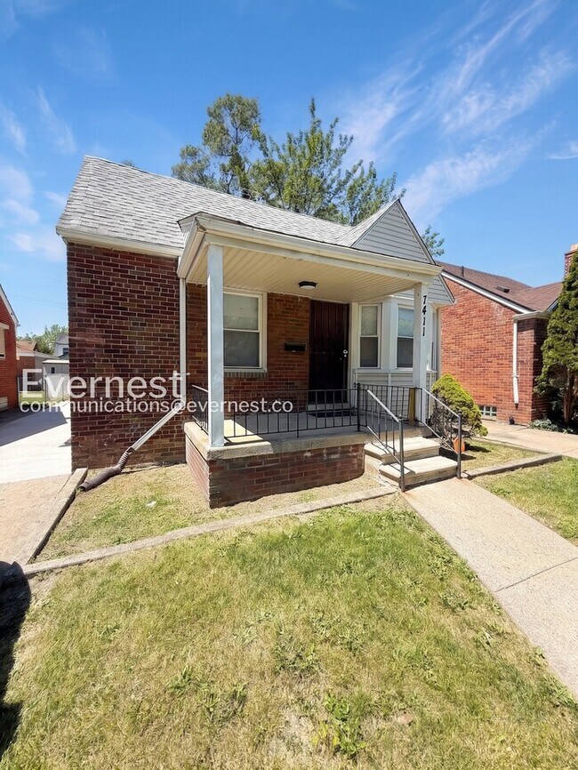 Foto del edificio - Special Offer / Spacious Home with Garage and Lawn Maintenance / Pet-Friendly / 3 Beds 1 Bath / A...