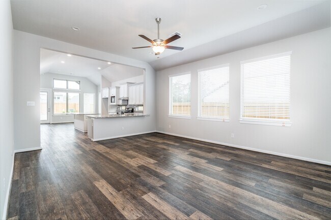 Foto del edificio - 27054 Golden Knoll Dr