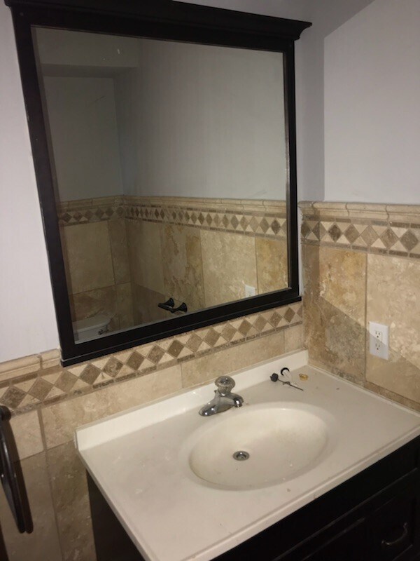 Building Photo - 116 S Massachusetts Ave