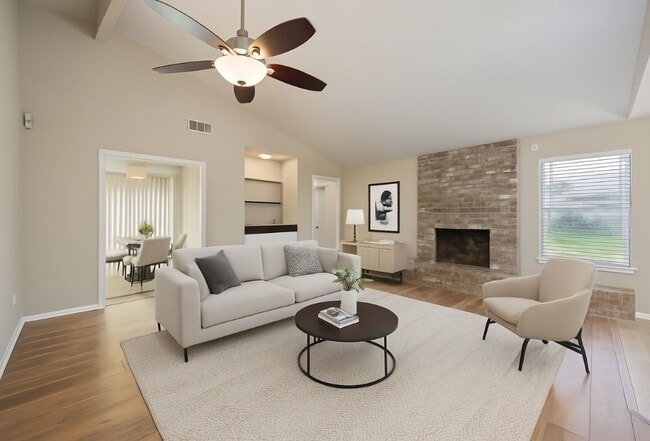 Building Photo - 2331 Ridgemont Dr