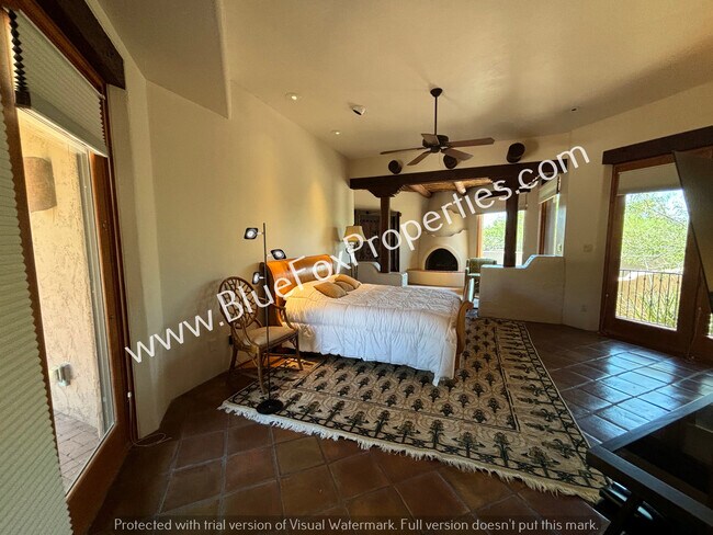 Foto del edificio - 5661 E Shadow View Ct
