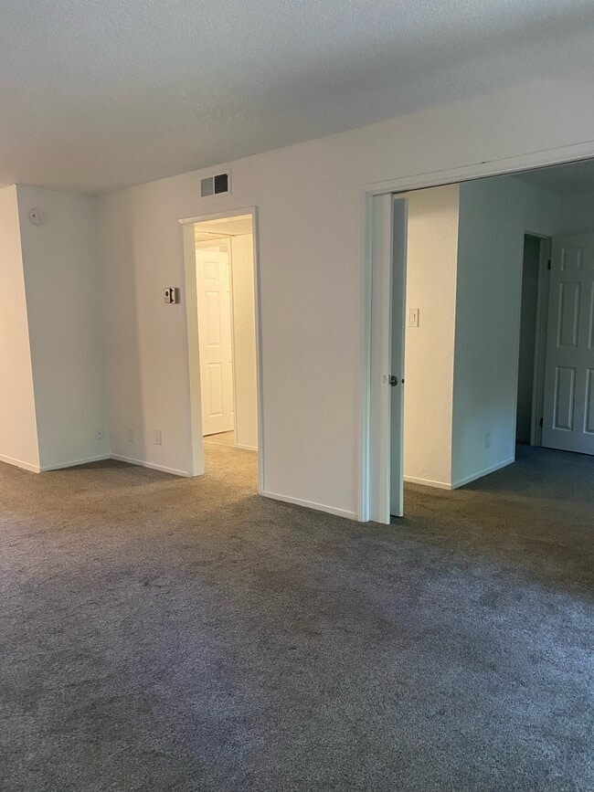 Foto del edificio - Evergreen Ridge Apartments