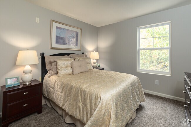 2HAB, 2BA - 992 ft² - Chestnut Oaks, 55+