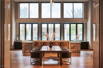 Building Photo - 2460 E Serene Ave