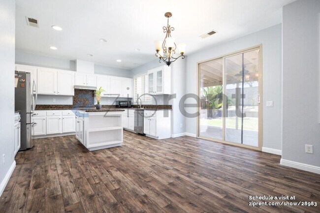 Foto del edificio - 1797 Sunrise Bluff Dr