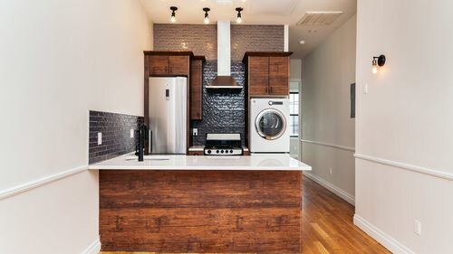 Foto principal - 4-83-83 Grandview Ave