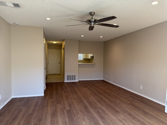 Foto del edificio - 183 Southampton Way