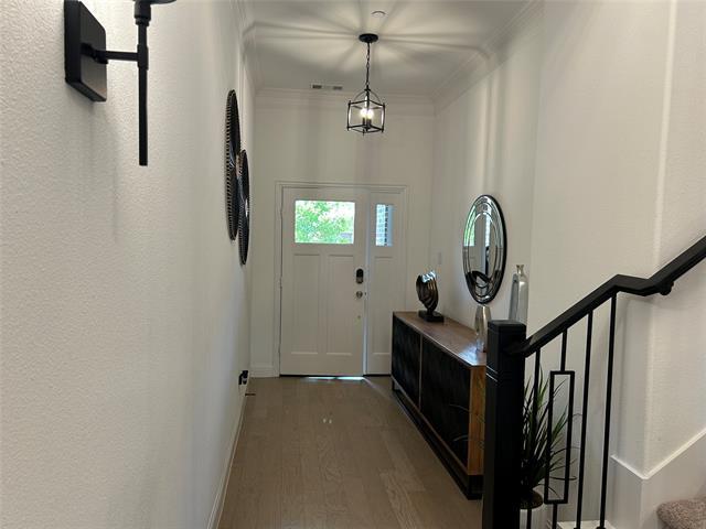 Foto del edificio - 117 Harwood Dr