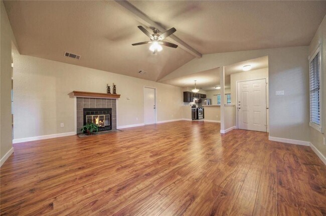 Building Photo - 12903 Campos Dr