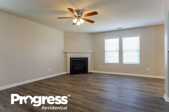 Foto del edificio - 87 Brookhaven Dr