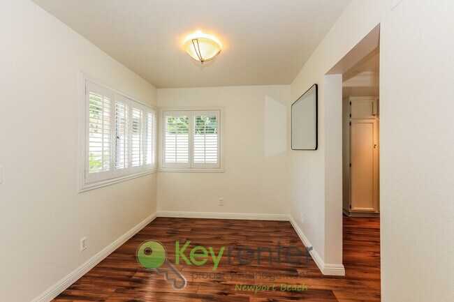 Foto del edificio - Beautiful Mission Viejo Townhome - Highland Park Community
