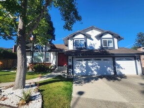 Building Photo - 1127 Mataro Ct