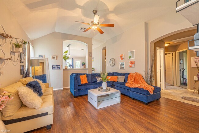 Foto del edificio - 4 br, 2 bath House - 5244 Sagewood Dr