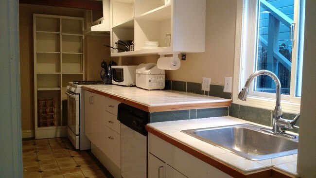 Foto del edificio - 5927 Almaden Ln