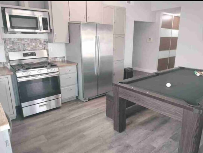 Foto del edificio - 2120 Wagonwheel Ave