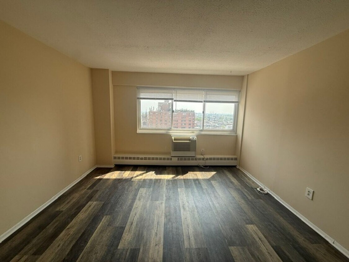 Photo - 2101 Chestnut Street