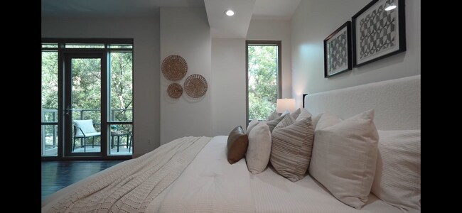 Foto del edificio - 905 Juniper St NE