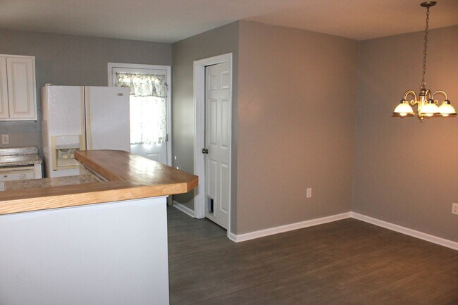 Foto del edificio - Modern Townhome in Havelock