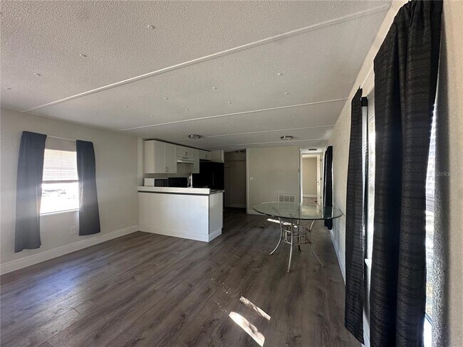 Foto del edificio - 2674 Chuck Wagon Way