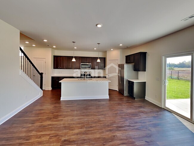 Foto del edificio - 4318 Effie Seward Dr