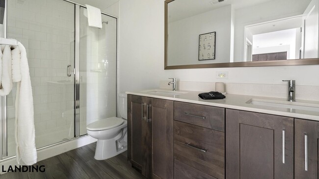 Building Photo - 2250 McGregor Blvd