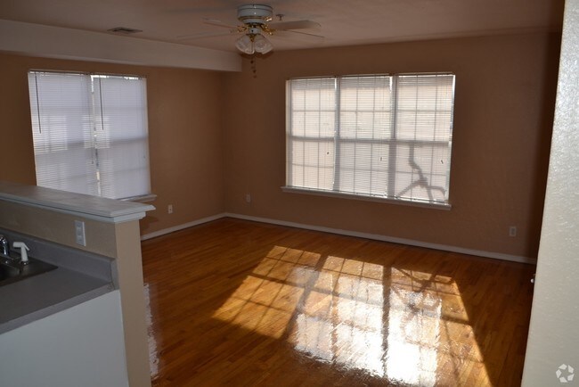Interior Photo - Flats on 15th