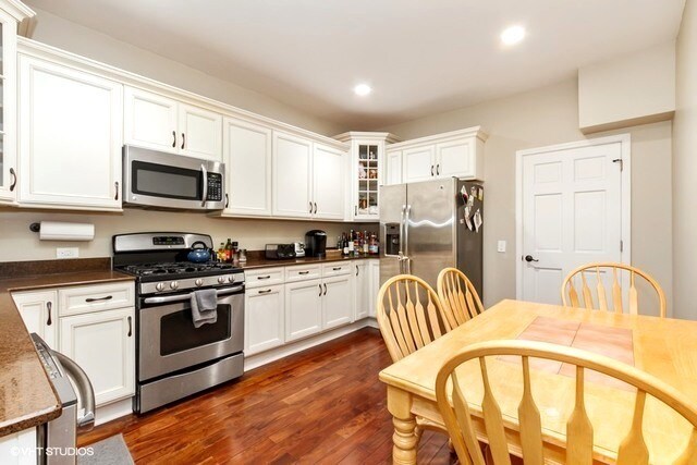 Foto del edificio - 808 S Bell Ave