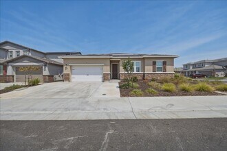 Building Photo - 12725 Parakeet Wy