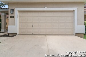 Foto del edificio - 1331 Pinnacle Dr